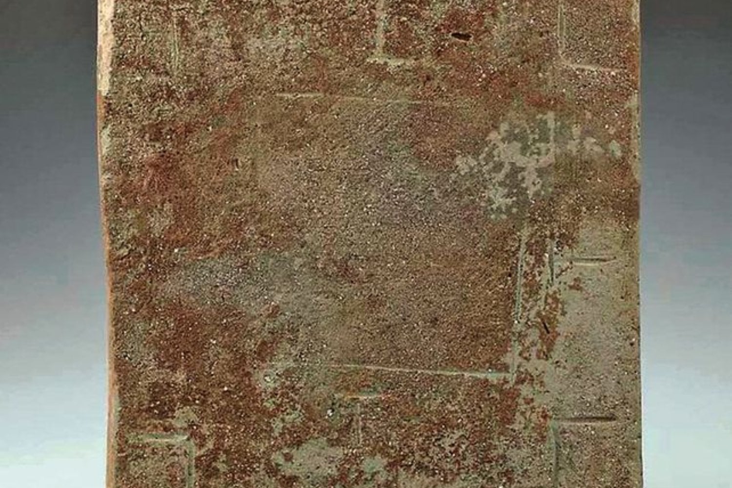 Hace 2.000 años, los habitantes de China también se llevaban sus juegos de mesa a la tumba. Dos tableros grabados en simples ladrillos revelan hasta dónde llegó la fiebre por el misterioso Liubo
