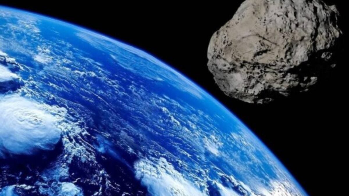 Apophis pasará tan cerca de la Tierra que la ESA quiere llegar antes. Y una empresa española pondrá el CubeSat que intentará aterrizar sobre su superficie