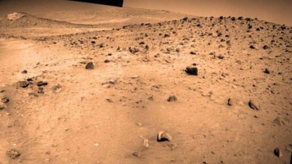 Сондовая станция «Венера-13» зафиксировала температуру 462°C и проанализировала вулканические породы на поверхности планеты