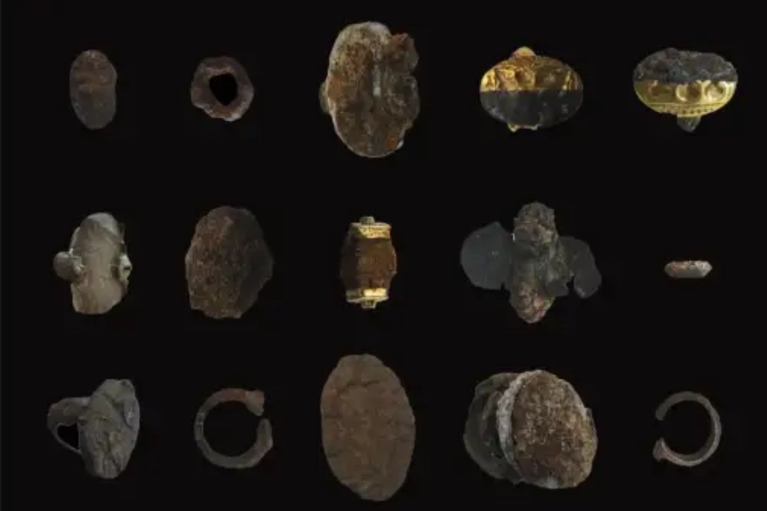 Las élites minoicas y micénicas llevaban fragmentos de meteoritos en los dedos. Un estudio de 91 objetos revela que el hierro caído del cielo era un símbolo de poder