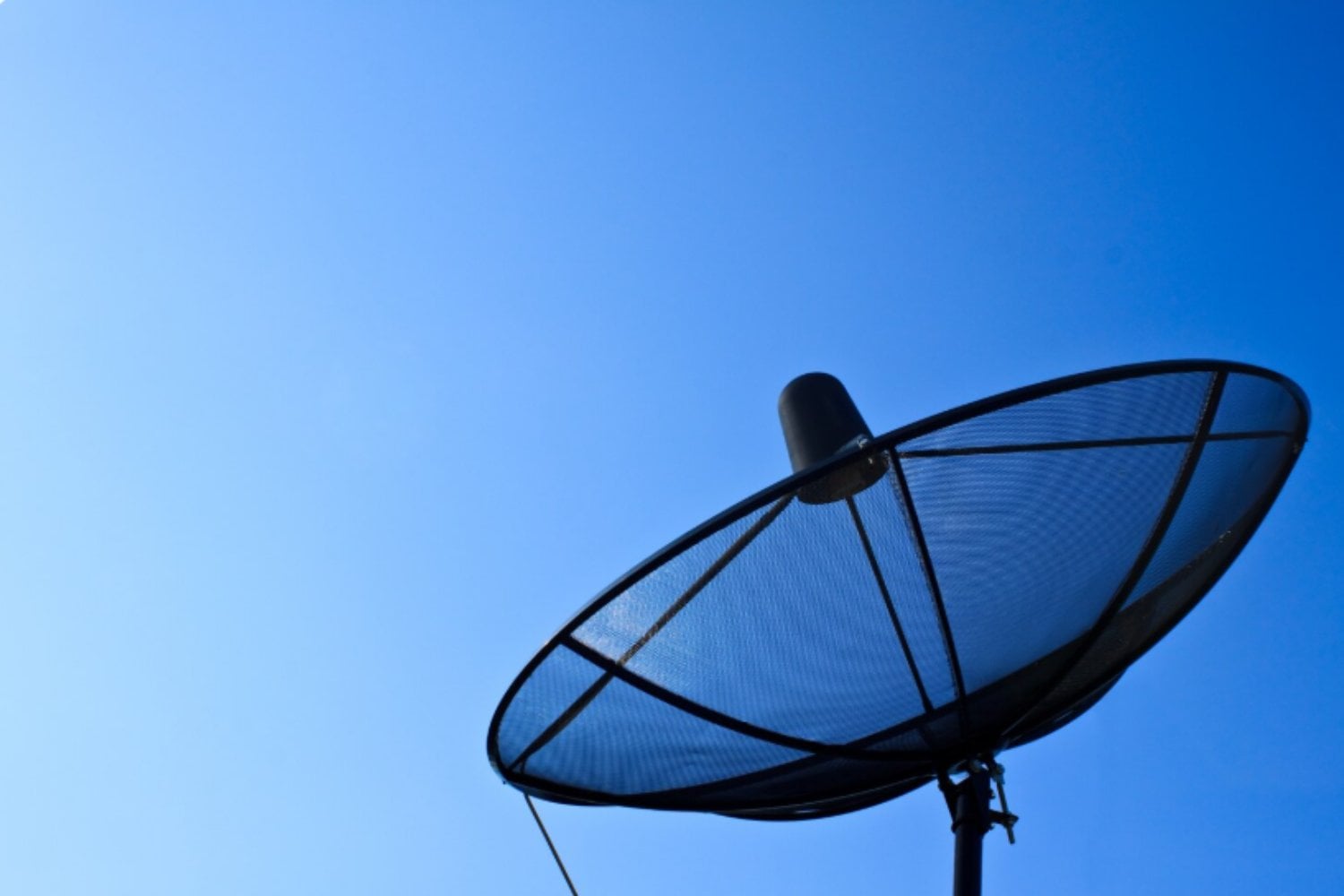 Estados Unidos financia el GPS de todo el planeta y obtiene algo mucho más valioso que el dinero