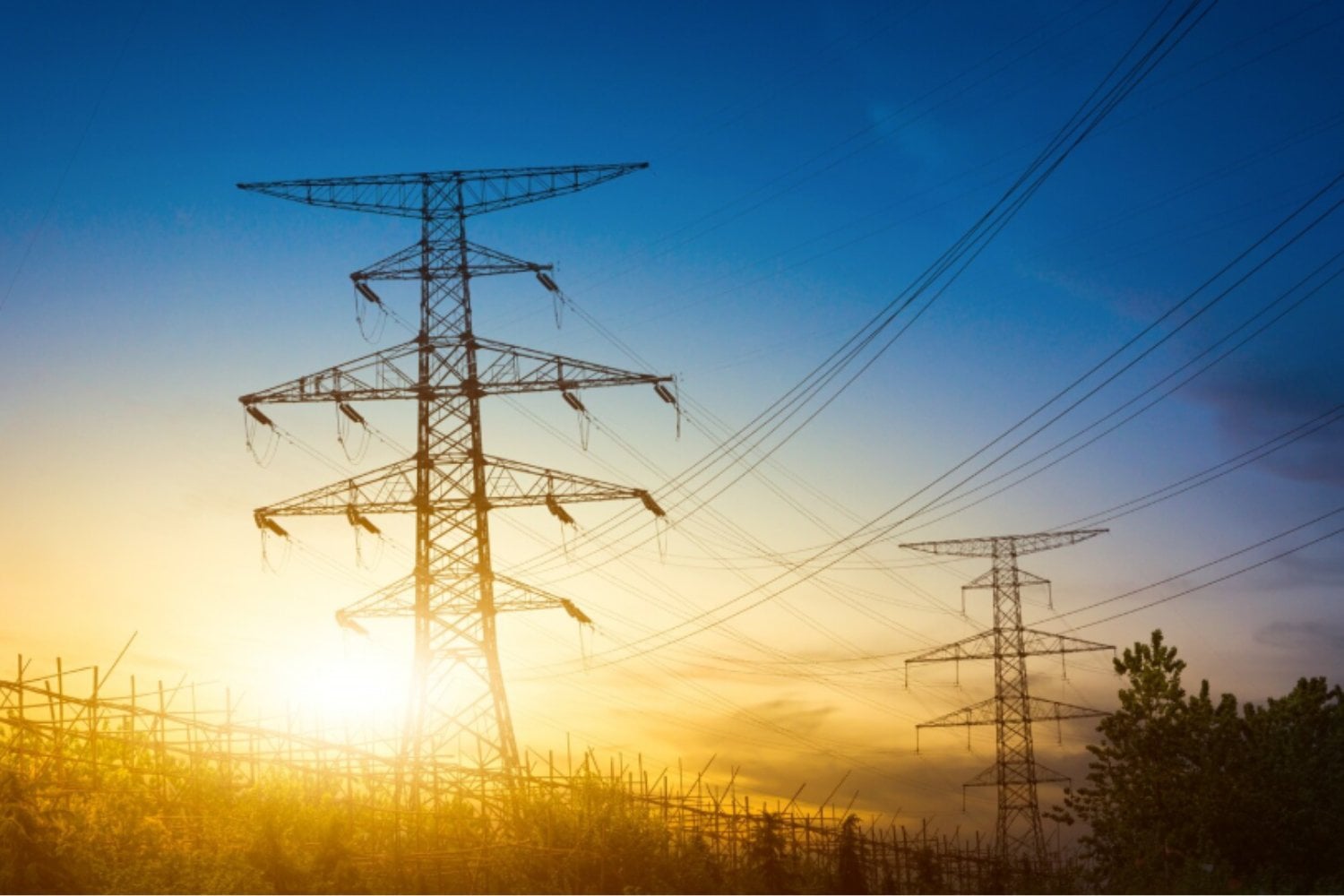 EEUU tiene una solución incómoda para que la red aguante el calor: poner a los centros de datos a quemar diésel