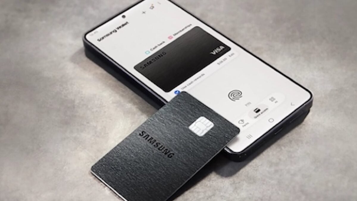 Samsung entra en el negocio financiero con una tarjeta metálica integrada directamente en sus celulares