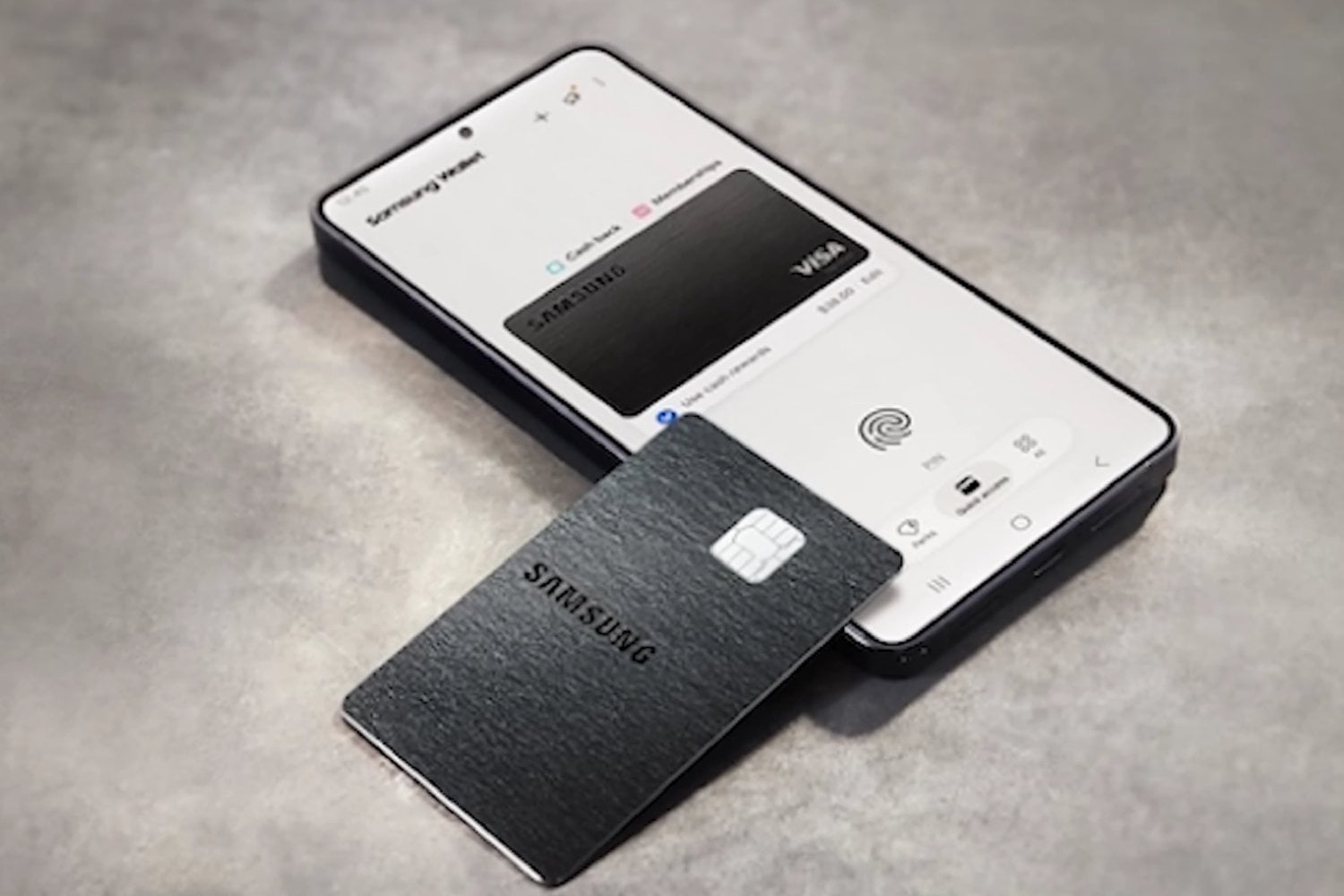 Samsung entra en el negocio financiero con una tarjeta metálica integrada directamente en sus celulares