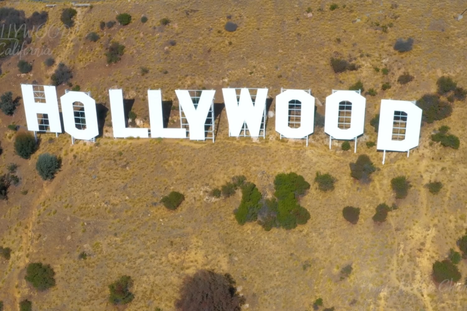 Hollywood critica la inteligencia artificial en público, pero una de cada diez vacantes ya está relacionada con ella