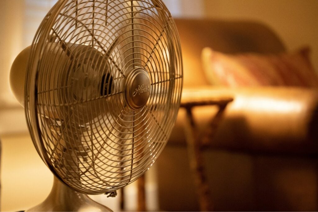 No todos deberían usar el ventilador igual durante una ola de calor: los mayores corren más riesgo