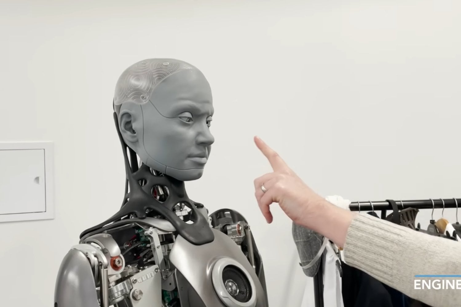 Los robots actuales pueden ver, pero todavía no entienden: este es el gran reto de la inteligencia artificial
