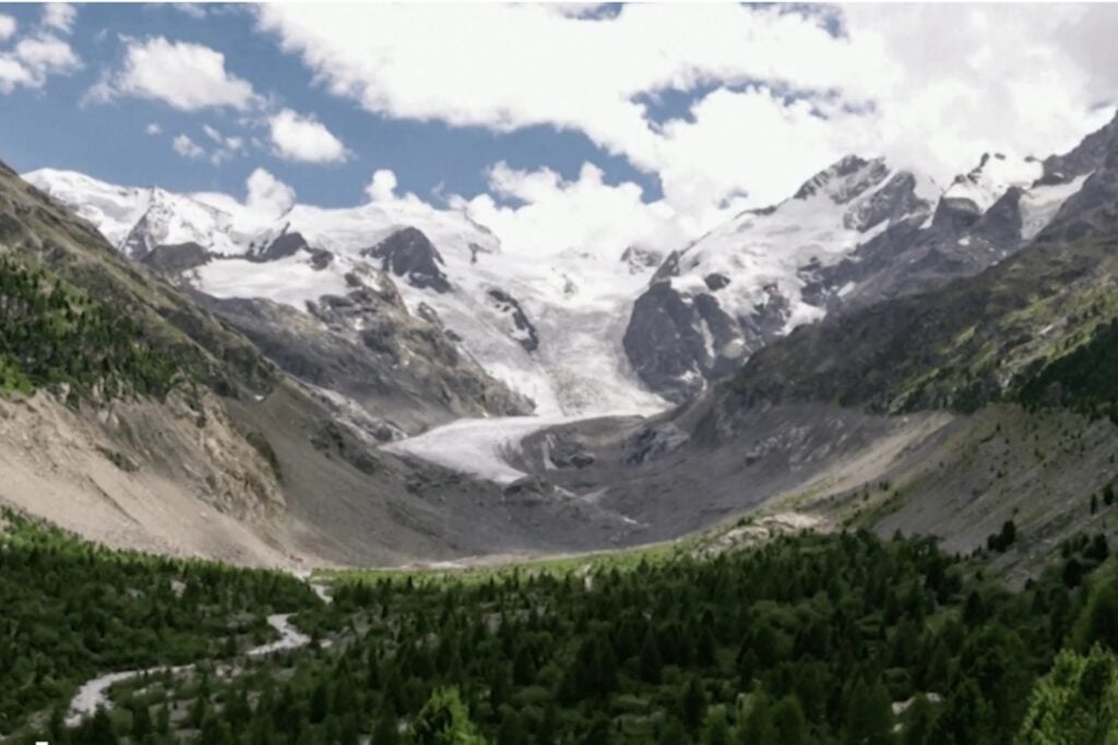 Los glaciares de los Alpes han agotado su escudo de nieve antes de tiempo: el deshielo ya se acerca al peor año registrado