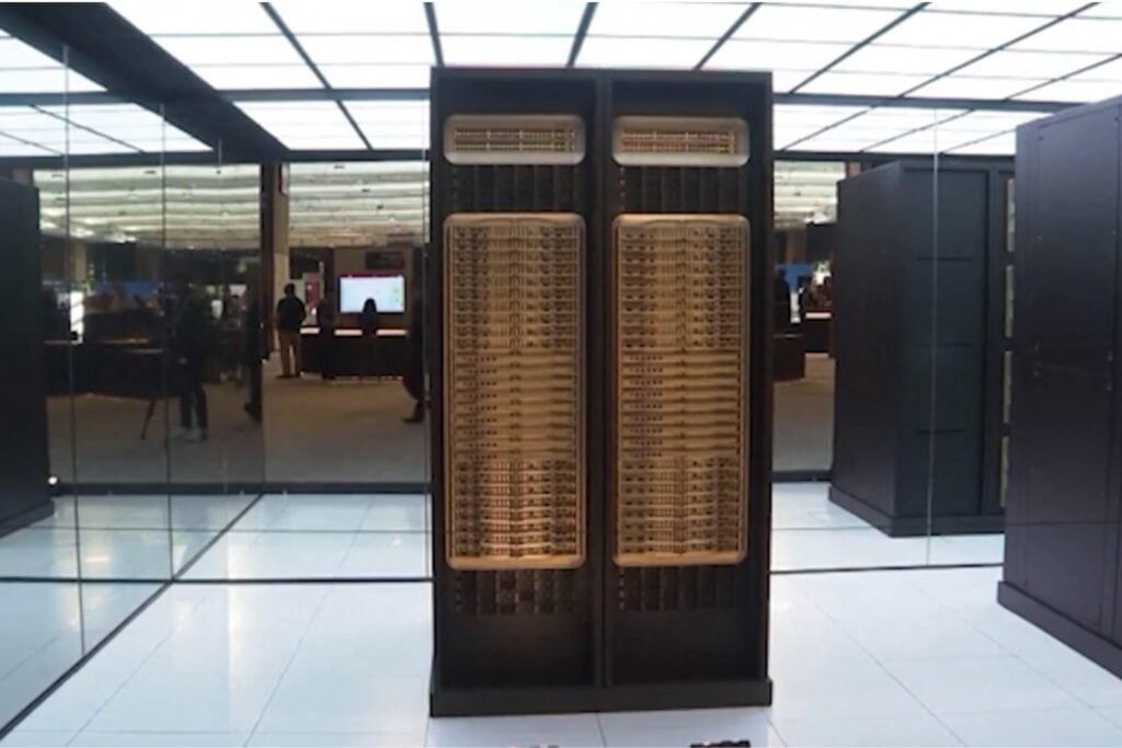 Microsoft prometió ser negativa en carbono para 2030: el crecimiento de la IA está alejando cada vez más ese objetivo