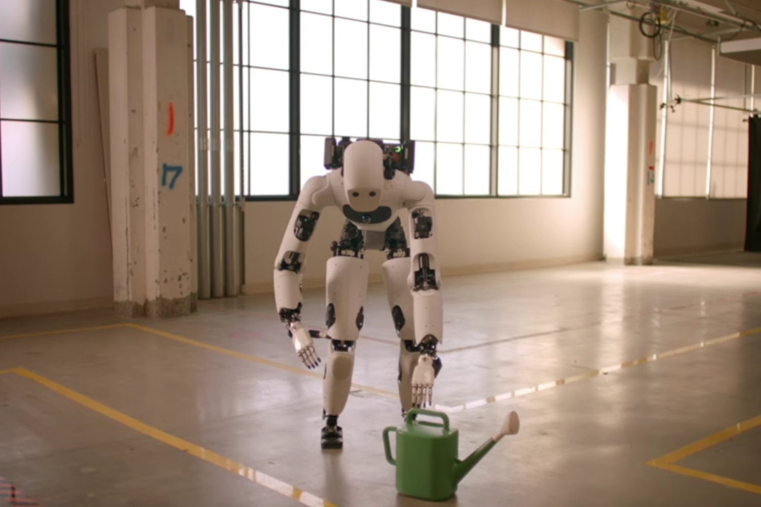 Gemini Robotics 2 permite que un mismo modelo controle humanoides y brazos industriales