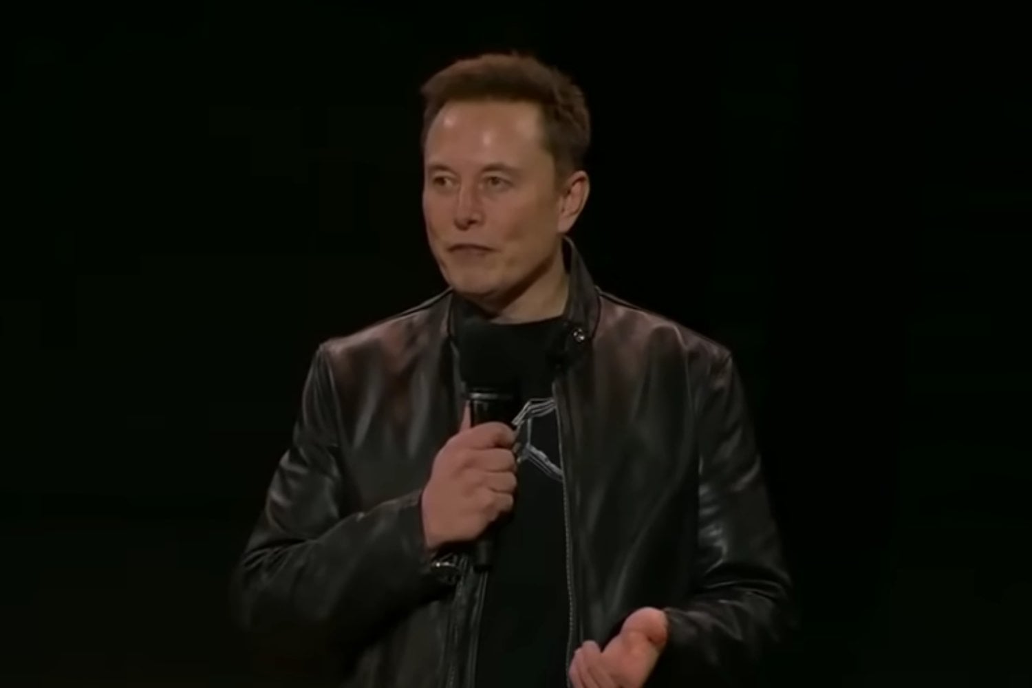 SpaceXAI ya es oficial: Elon Musk fusiona cohetes, satélites e inteligencia artificial bajo una sola marca