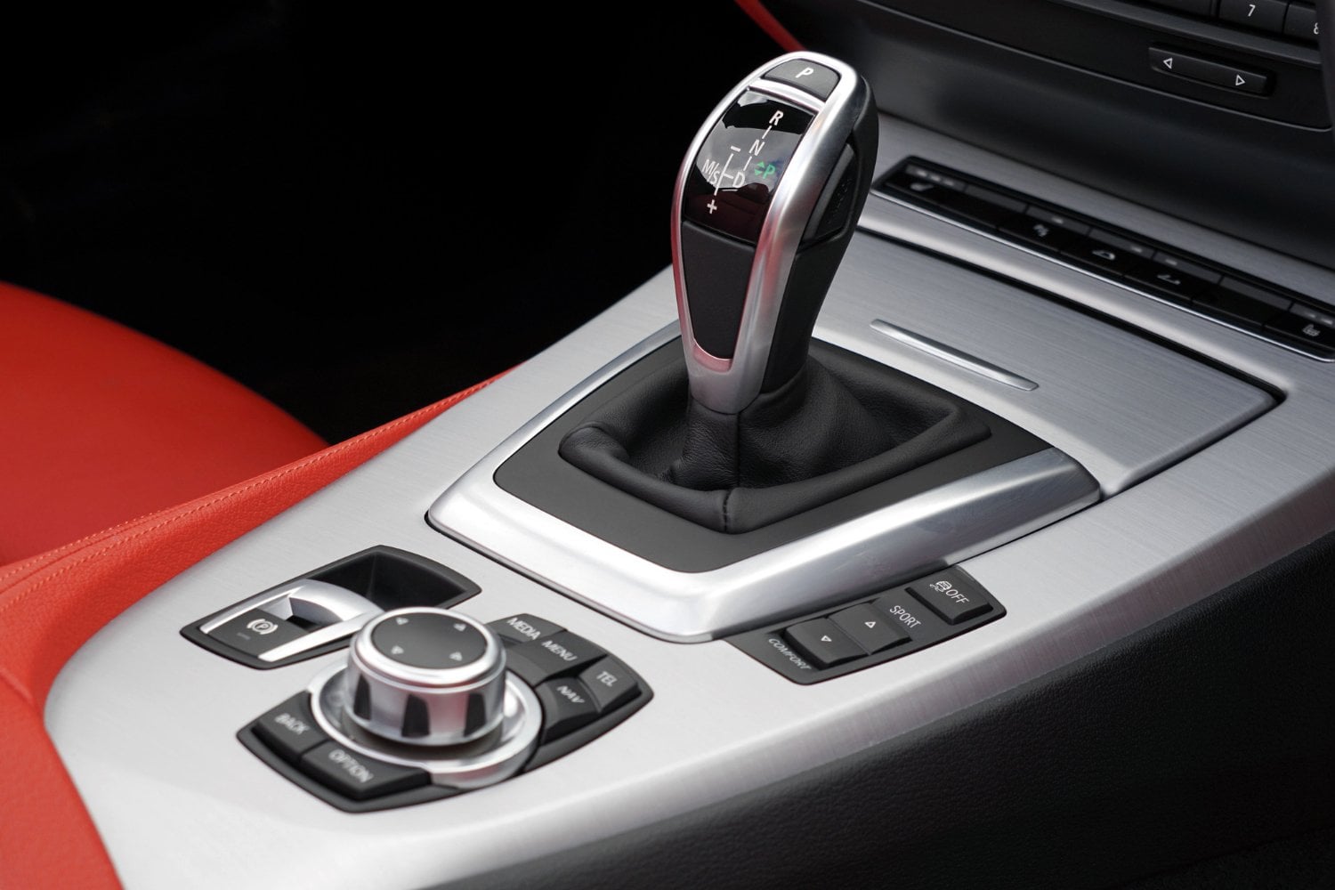Qué diferencia hay entre conducir en D y hacerlo en S en un automóvil automático