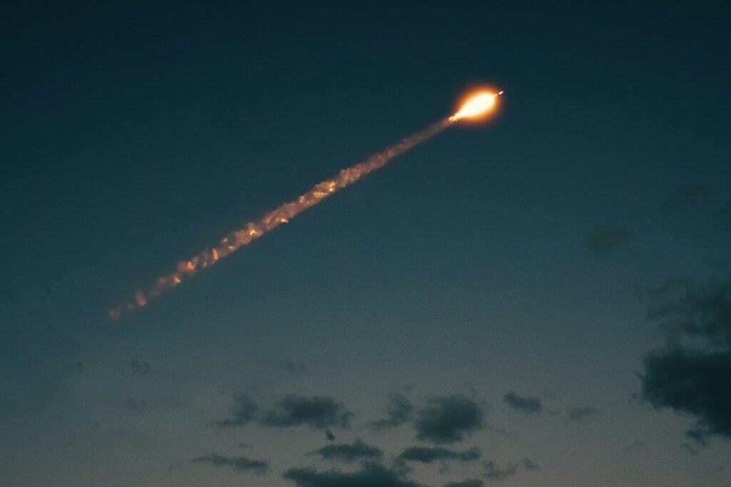 Satelite