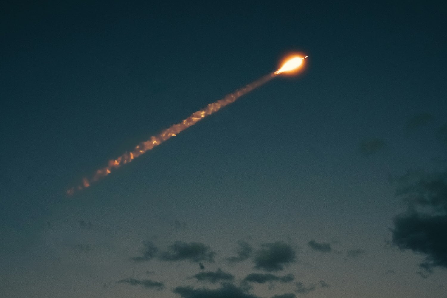Satelite