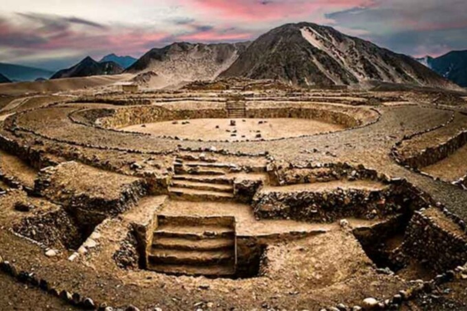 China nunca había excavado oficialmente en Sudamérica y ha elegido el lugar más ambicioso para empezar. Su primera misión buscará en Caral las claves de la civilización que levantó pirámides en América hace 5.000 años