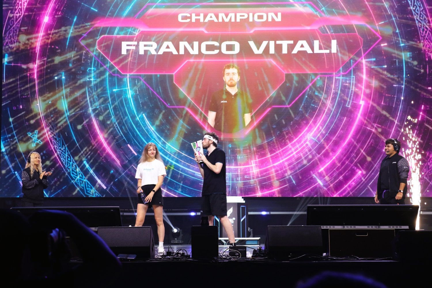 Franco Vitali, alias VitalDancer, llevaba 16 años bailando y una década compitiendo sin encontrar su gran título. En Astana perdió, sobrevivió y terminó campeón de los Games of the Future