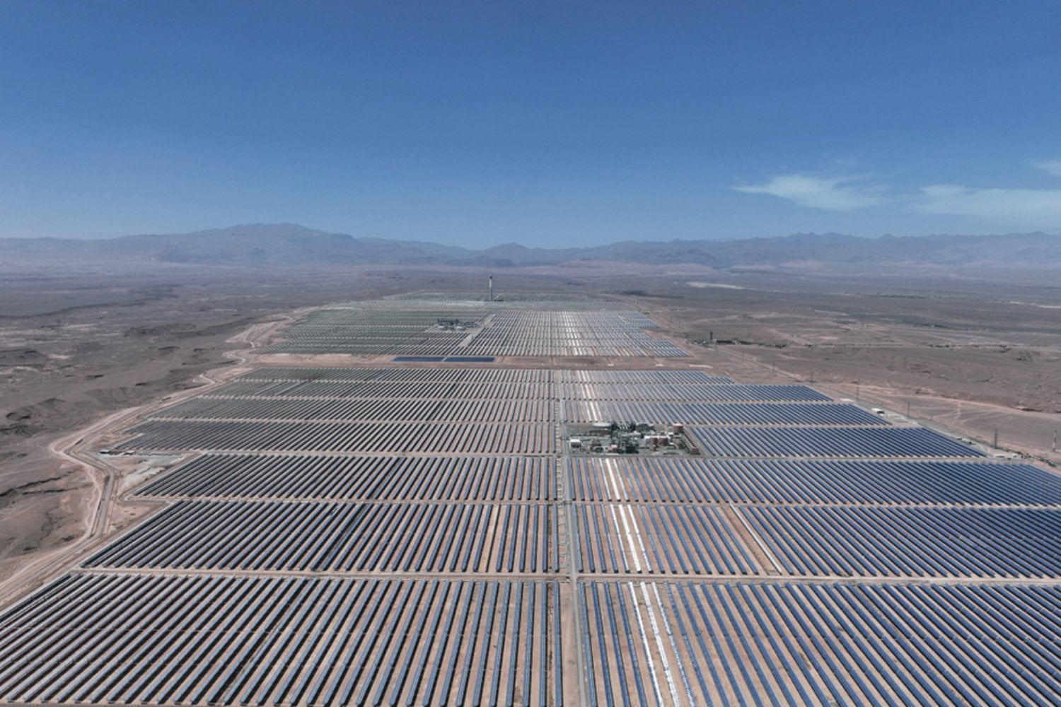 Marruecos construyó a las puertas del Sáhara uno de los mayores complejos solares del planeta. Diez años después, Noor puede alimentar a más de un millón de personas incluso cuando el Sol ya se ha puesto