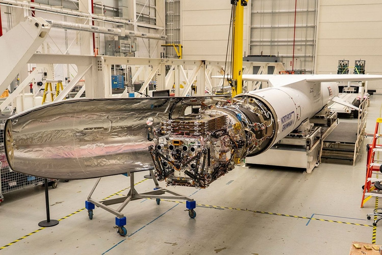 La NASA lanzó una nave para salvar un telescopio que lleva 21 años cazando las explosiones más violentas del Universo. El robot perdió el control y ahora Swift probablemente se quemará en la atmósfera este mismo año