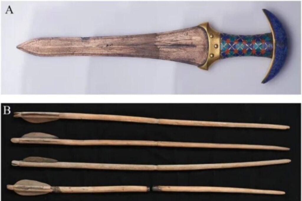 Las enterraron con arcos, flechas y una daga, pero durante más de un siglo se creyó que eran simples símbolos. Sus huesos sugieren que las princesas de Dahshur entrenaban hasta dejar marcas en el cuerpo