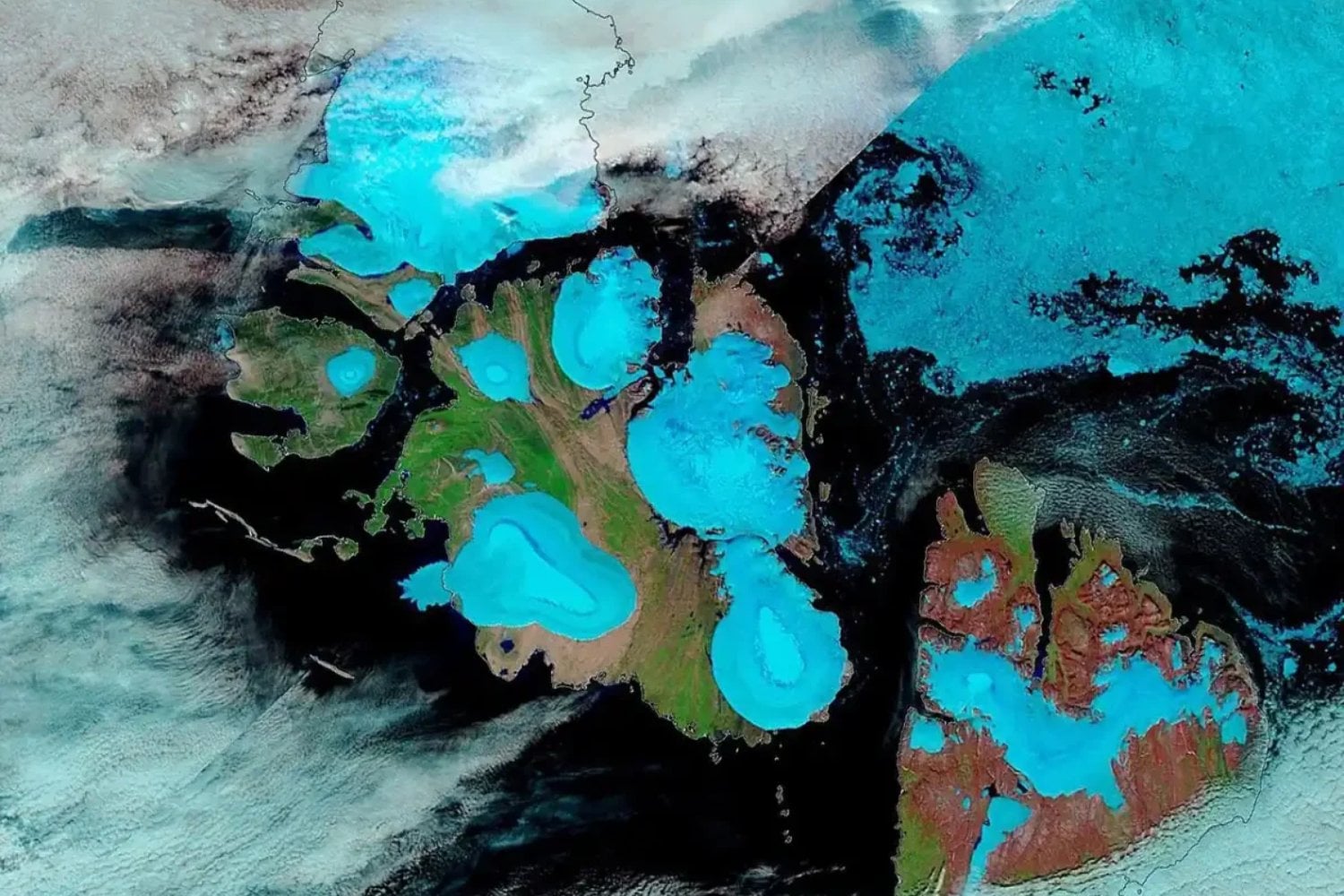 El último gran archipiélago que faltaba en los mapas apareció en 1913. Tenía 37.000 km² y los exploradores tardaron casi 20 años en descubrir que no era una sola isla