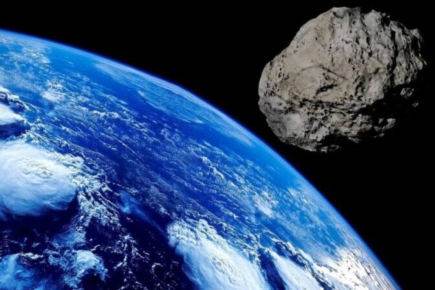 Apophis pasará tan cerca en 2029 que cruzará por dentro de la órbita geoestacionaria. Ahora sabemos que nuestra basura espacial podría llegar a golpearlo