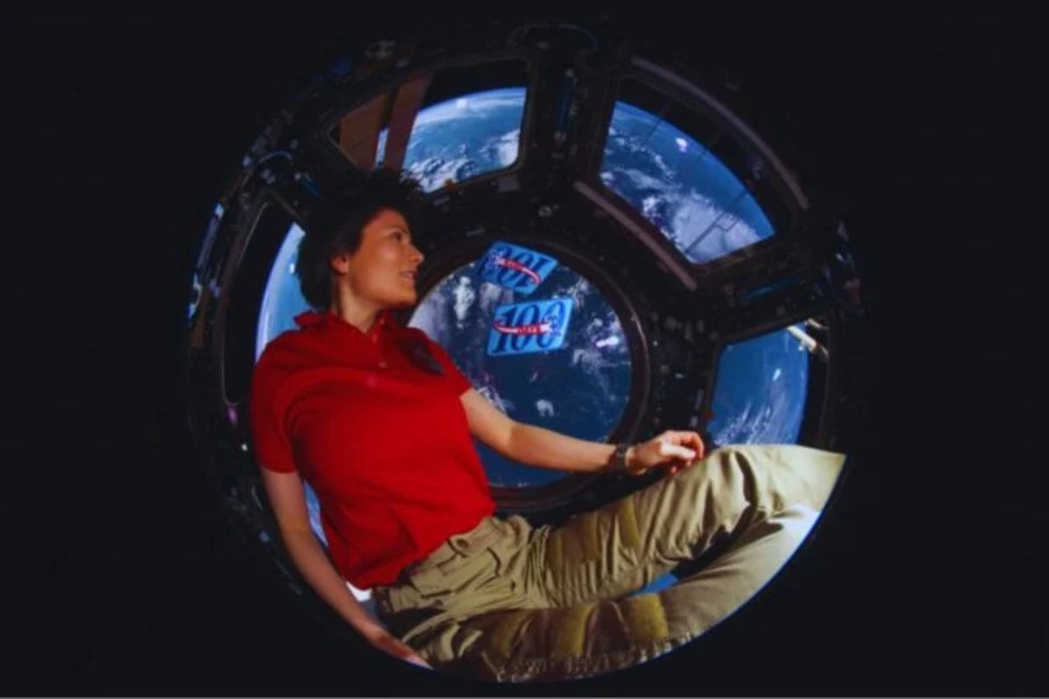 Samantha Cristoforetti, astronauta de la ESA: “Cooperar no es un valor abstracto. Es una destreza concreta y, como toda habilidad, mejora con el uso”