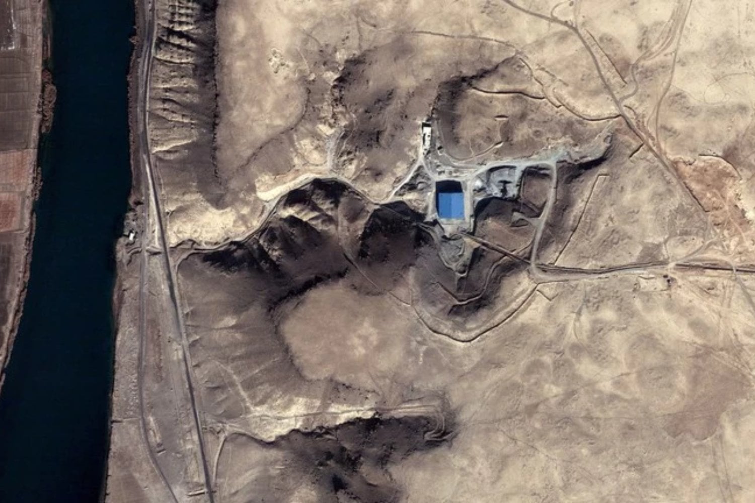 Siria acaba de revelar un depósito nuclear que nunca había declarado. Son varias toneladas de material del antiguo régimen y el OIEA ya prepara su control internacional