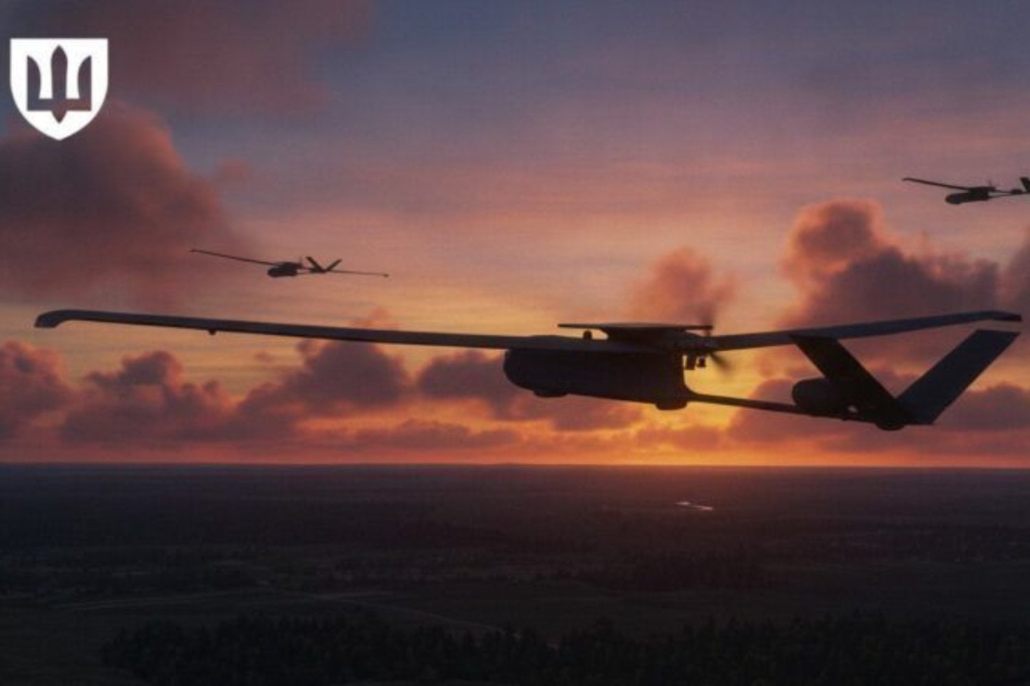 Ucrania acaba de autorizar un dron capaz de volar más de 2.000 kilómetros y permanecer un día entero en el aire. El Dovbush T40 convierte los Urales y parte de Siberia en profundidad alcanzable desde territorio ucraniano