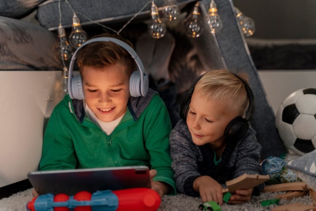 El lado tóxico de la tecnología: los residuos electrónicos pueden afectar el desarrollo cerebral de los niños