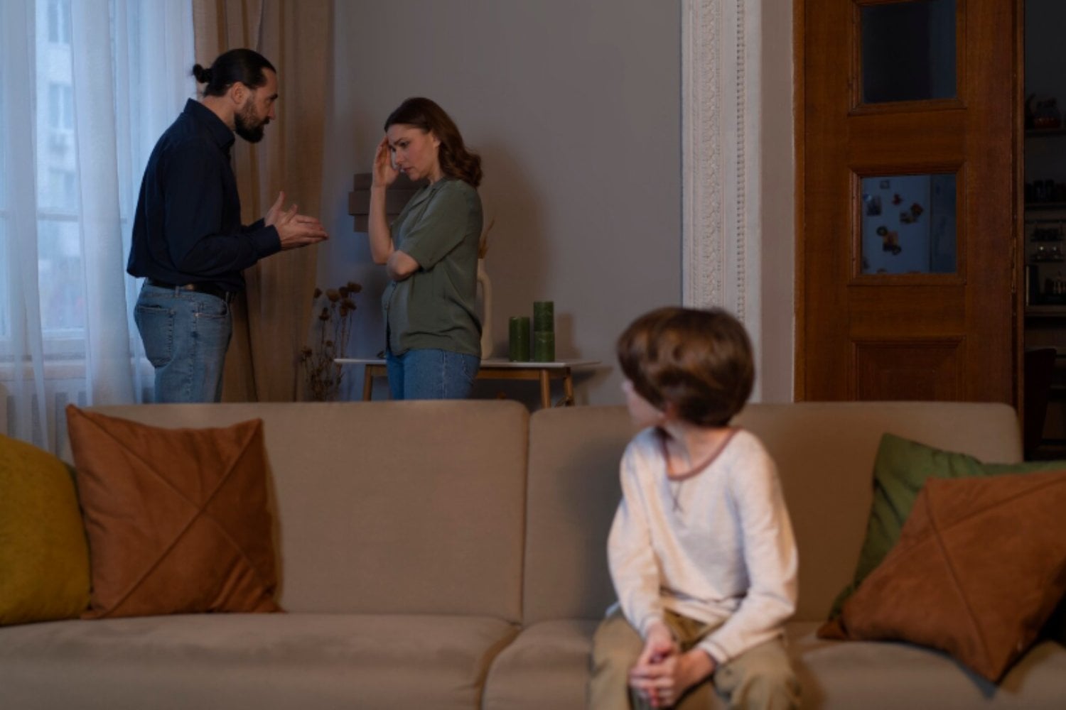 Los hijos de padres divorciados tienen más depresión de adultos, pero un estudio encontró que el divorcio podría no ser la verdadera causa