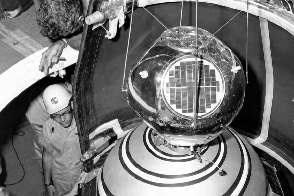 El satélite espía secreto que Estados Unidos usó para escuchar a la Unión Soviética desde el espacio