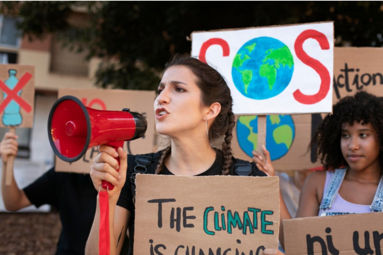 Todos quieren frenar el cambio climático hasta que llega la factura: por qué las medidas verdes generan rechazo
