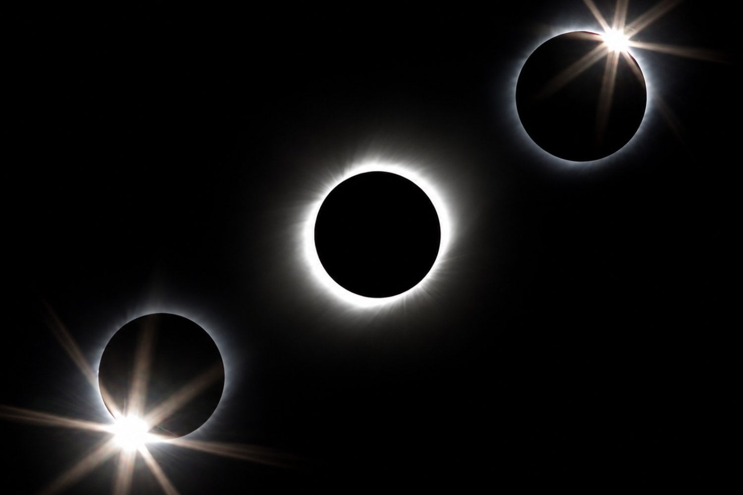 Las perlas de Baily aparecen durante unos segundos en un eclipse total. La explicación está en las montañas de la Luna