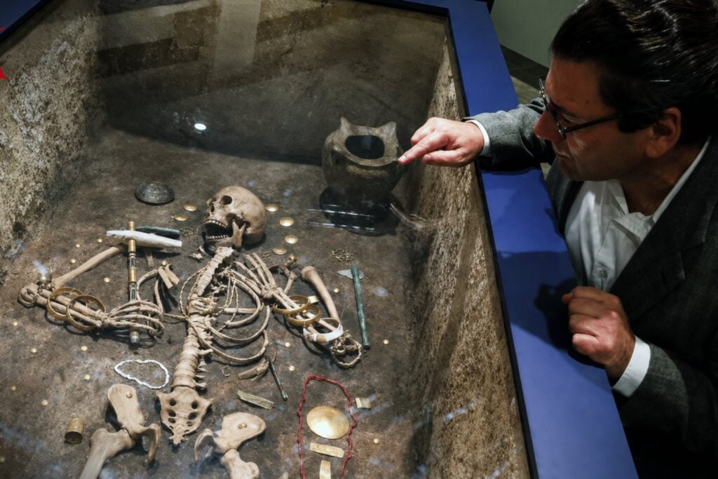 Una tumba de hace 6.500 años escondía tanto oro que cambió lo que sabíamos sobre las primeras sociedades de Europa