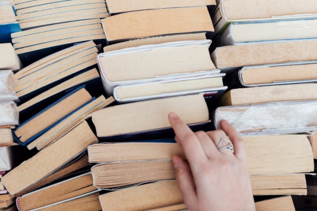 La IA está cambiando nuestra forma de “leer”: consumimos más libros, pero no necesariamente los leemos
