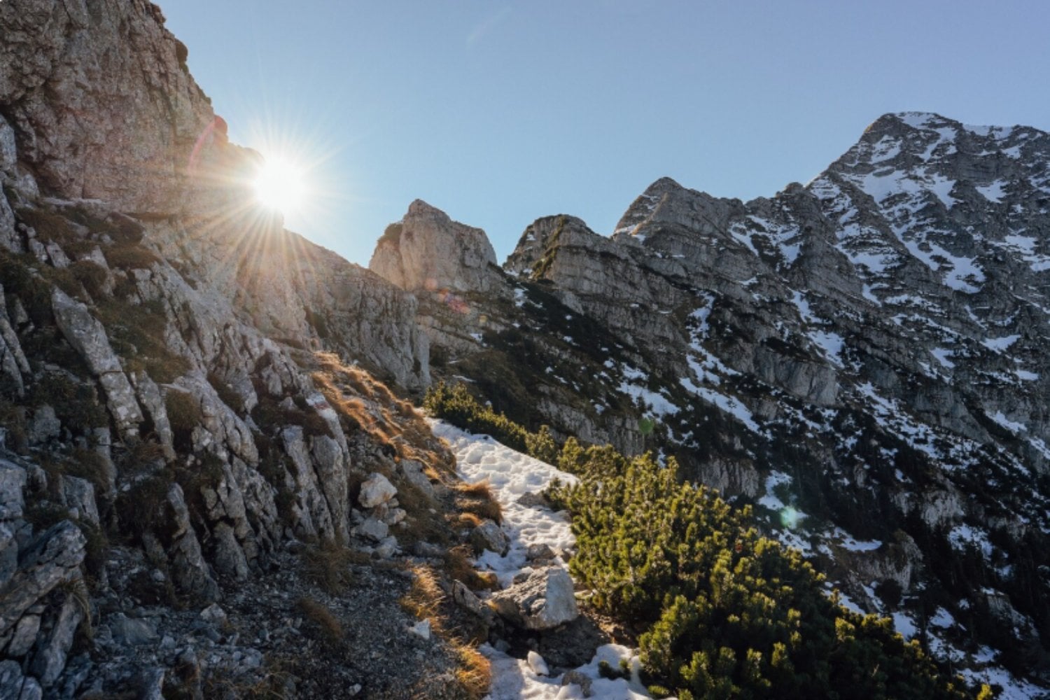 La nieve de las montañas está desapareciendo casi al doble de velocidad por estas olas de calor