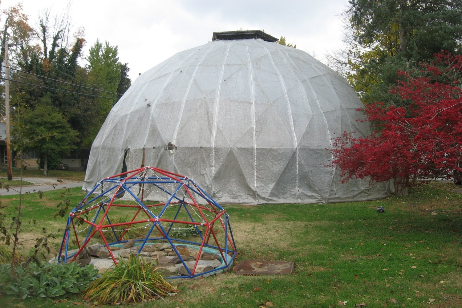 Domo De Buckminster Fuller