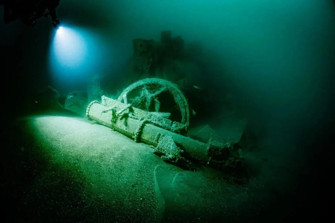 Whitehead Torpedo Tube Hms Tiger 1280x853
