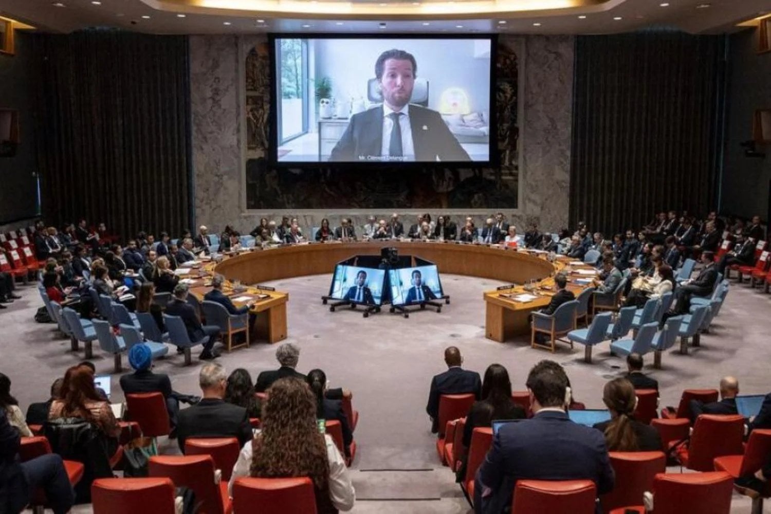 Las IA ya pueden hackear empresas por su cuenta. Ahora EEUU se enfrenta a una pregunta mucho más difícil: quién responde legalmente cuando el atacante no es humano