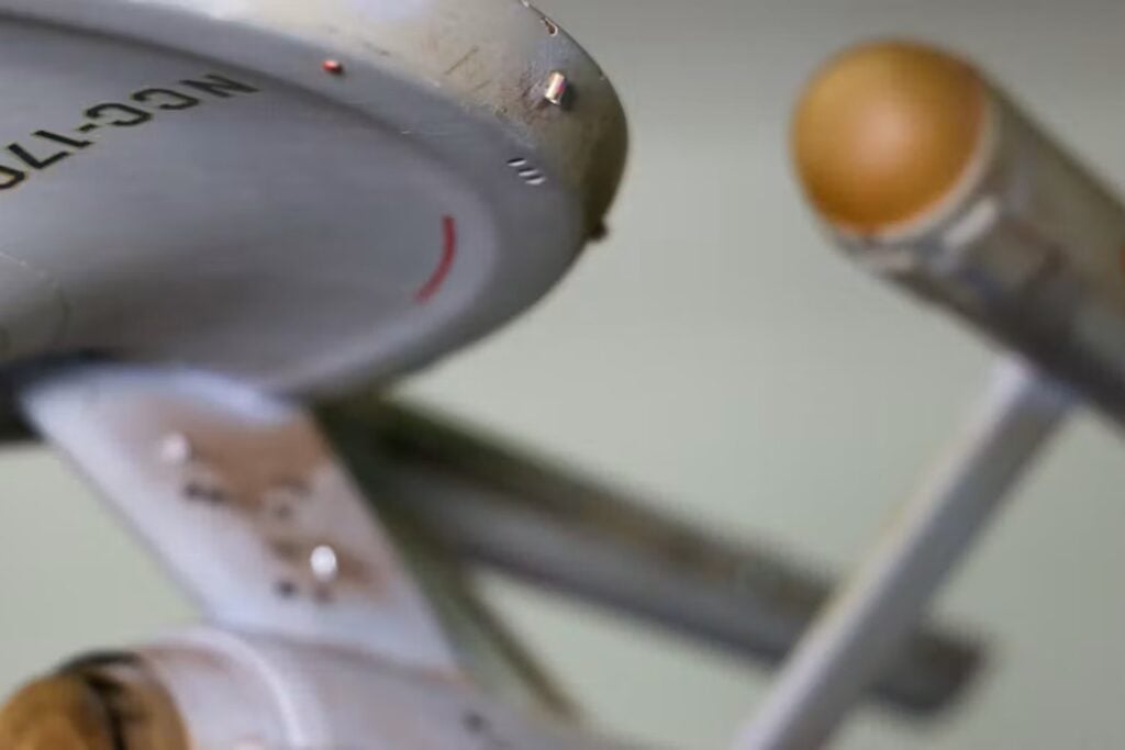 La Enterprise original de Star Trek desapareció durante 45 años. En 2023 unos fans la encontraron donde nadie esperaba: estaba a la venta en eBay por 1.000 dólares