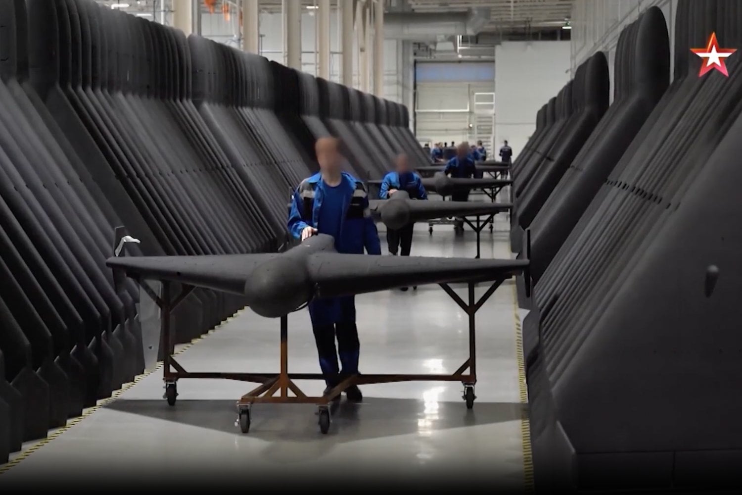 Rusia está usando a miles de norcoreanos para fabricar sus drones de ataque. Muchos entraron al país oficialmente como “estudiantes”