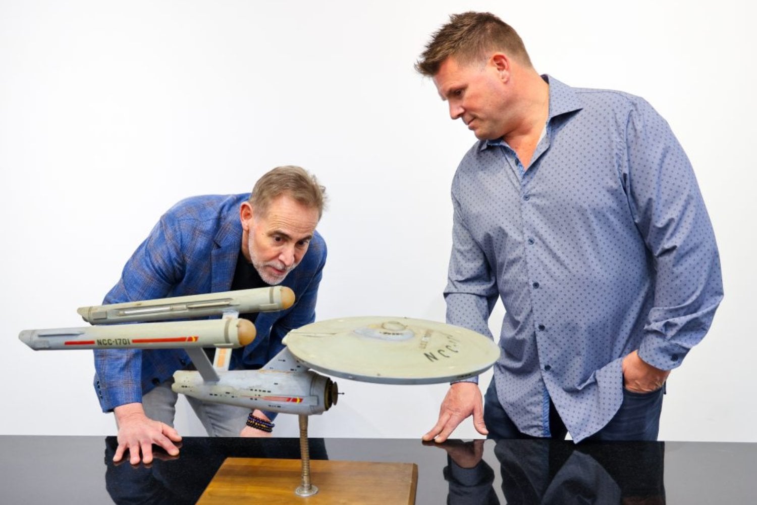 La Enterprise original de Star Trek desapareció durante 45 años. En 2023 unos fans la encontraron donde nadie esperaba: estaba a la venta en eBay por 1.000 dólares