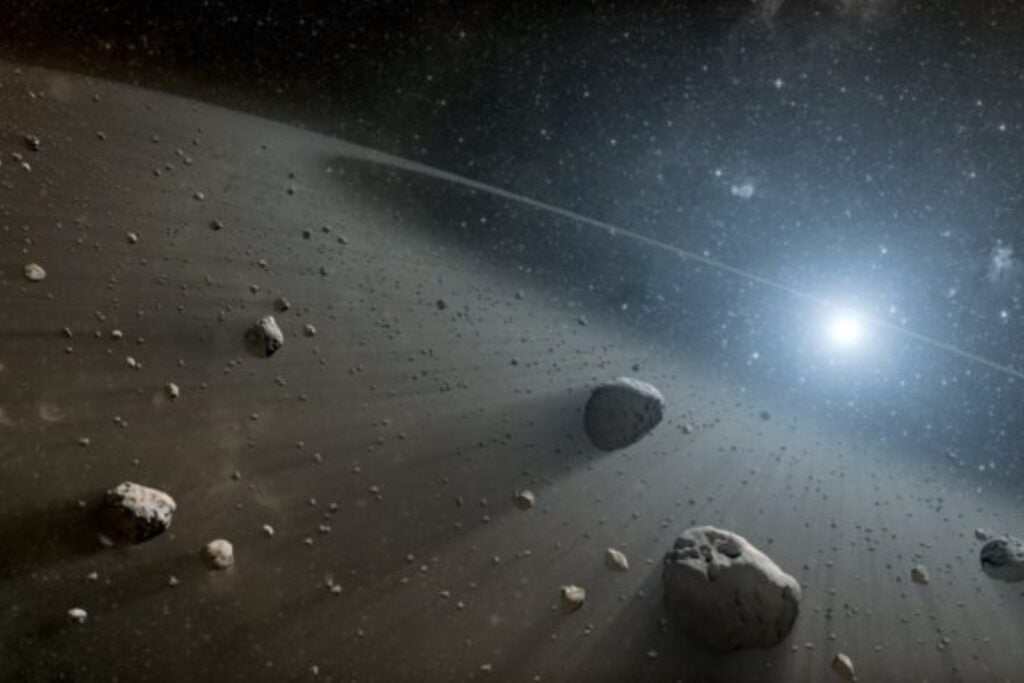 Hubble y Webb apuntaron juntos al borde del sistema solar y encontraron 27 objetos diminutos, uno tan tenue como ver luciérnagas sobre la Luna. El verdadero problema es que los modelos decían que allí debería haber muchos más