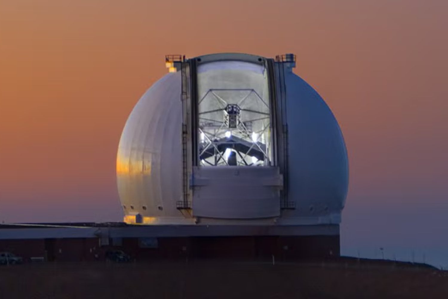 Los astrónomos llevaban años mirando un hueco en un disco de polvo. Acaban de confirmar allí el planeta más joven conocido: tiene menos de un millón de años y todavía está creciendo