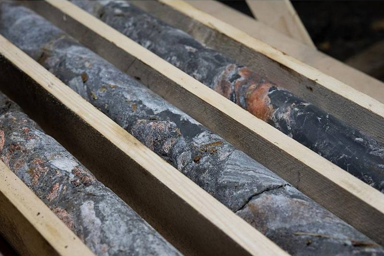 Los arqueólogos perforaron una montaña de Austria buscando una gran cámara. Encontraron 300 metros de una mina de la Edad del Hierro que llevaba milenios oculta