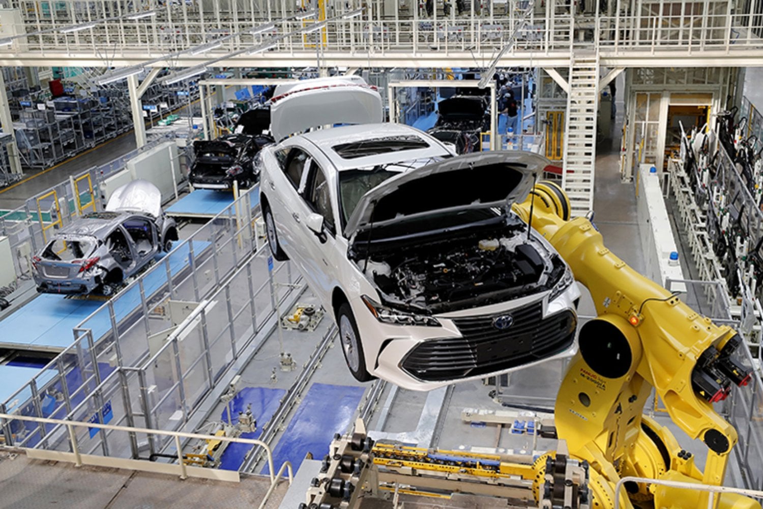 La guerra de precios del coche eléctrico chino ha llegado tan lejos que dos gigantes estatales quieren dejar de competir entre sí. El primer paso sería unir sus Toyota