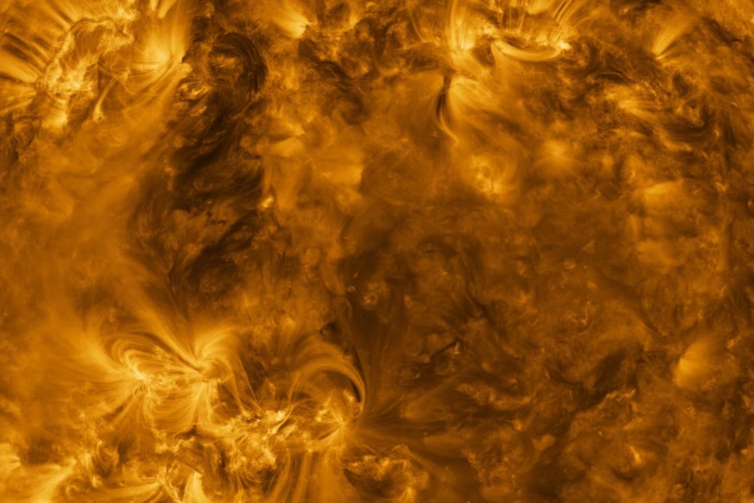 Solar Orbiter atravesó una frontera invisible dentro de la órbita de Mercurio y vio caer un 72% la proporción de hierro. Esa cicatriz química puede revelar cómo nace el viento solar que alimenta auroras y amenaza satélites