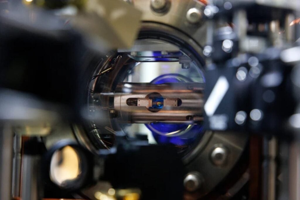 Un reloj atómico acaba de llevar la precisión a un extremo difícil de imaginar. Su error equivale a perder un segundo cada 260.000 millones de años