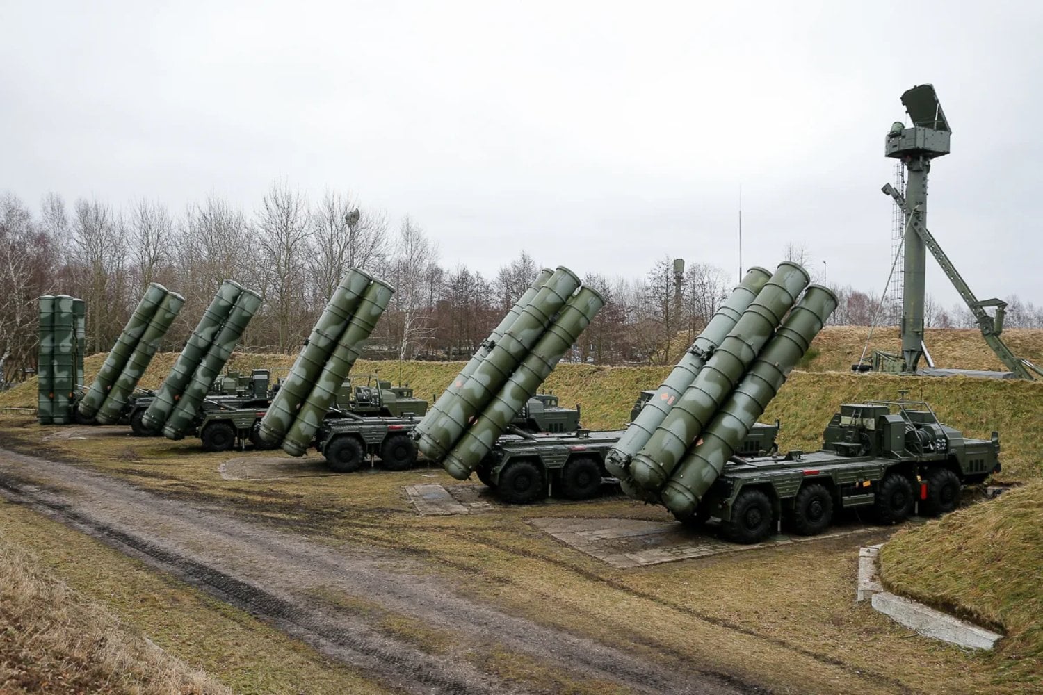 India ya compró cinco S-400 a Rusia, pero ahora quiere duplicar el escudo que vigila a China y Pakistán. La operación puede superar los 50.000 crore y atarla a Moscú durante décadas