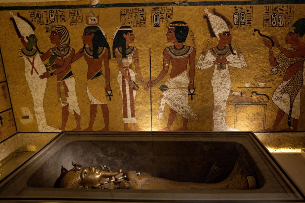 Una cámara oculta junto a la tumba de Tutankamón podría reavivar el misterio de Nefertiti